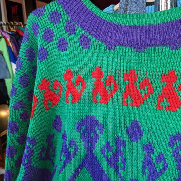 Vintage Retro Dog Pattern Sweater - Picture 2 of 4